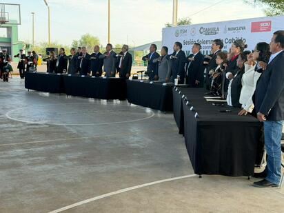 El Ayuntamiento de Monclova celebró una sesión solemne en el Instituto Tecnológico Superior de Monclova para reconocer tres décadas de formación profesional