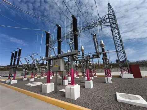 Especialistas proponen alternativas para mejorar la infraestructura eléctrica en México