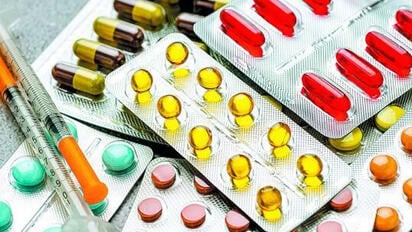 Gobierno reporta ahorros por 70 mil millones en medicamentos
