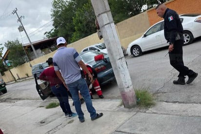 Niño de 11 años se corta la pierna con un fierro en primaria de Monclova