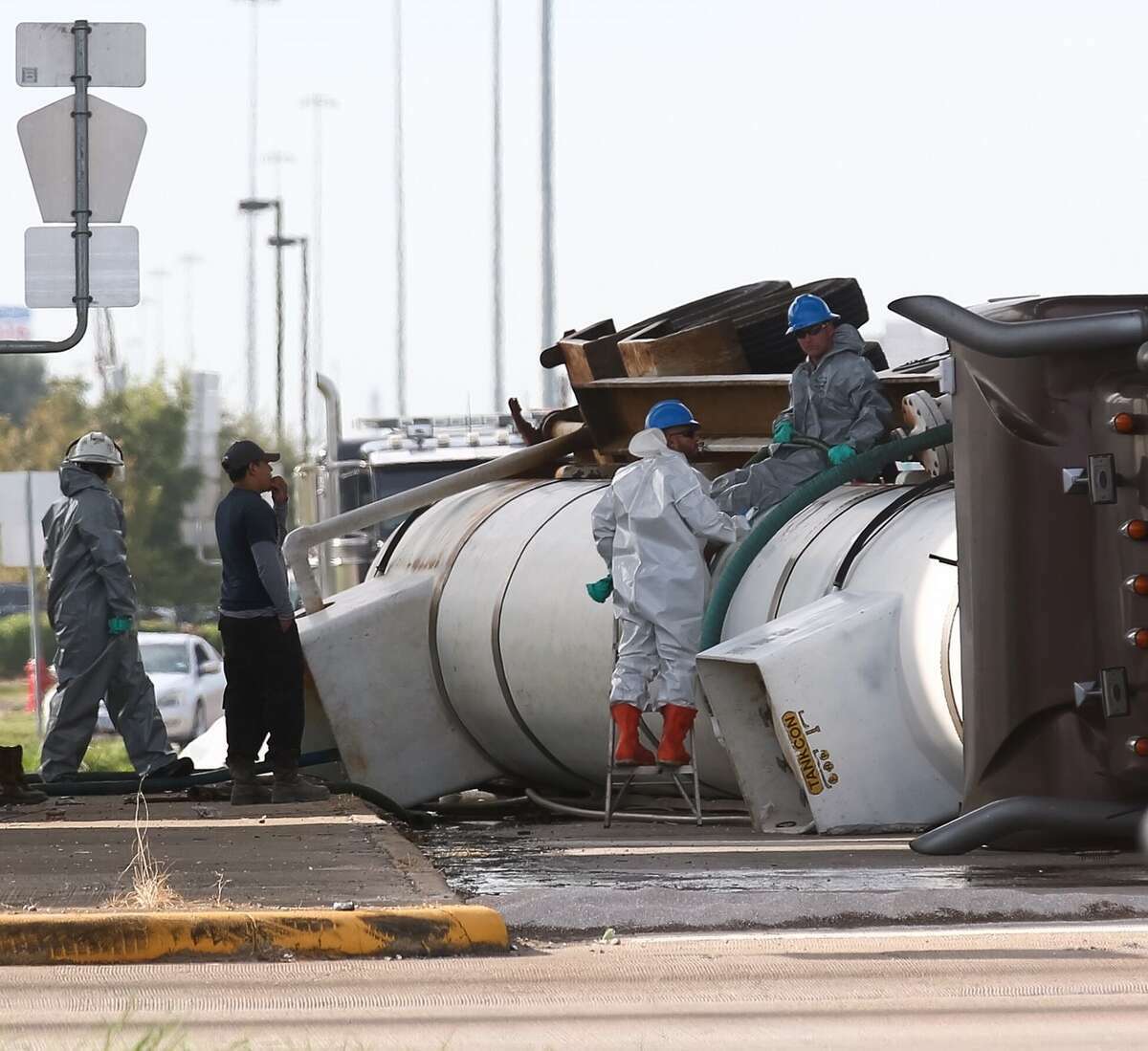 Casi 9 mil millones de litros bajo la lupa: Sener revela el desbalance de 2025