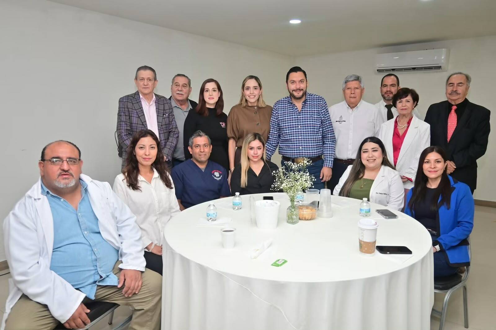 médicos