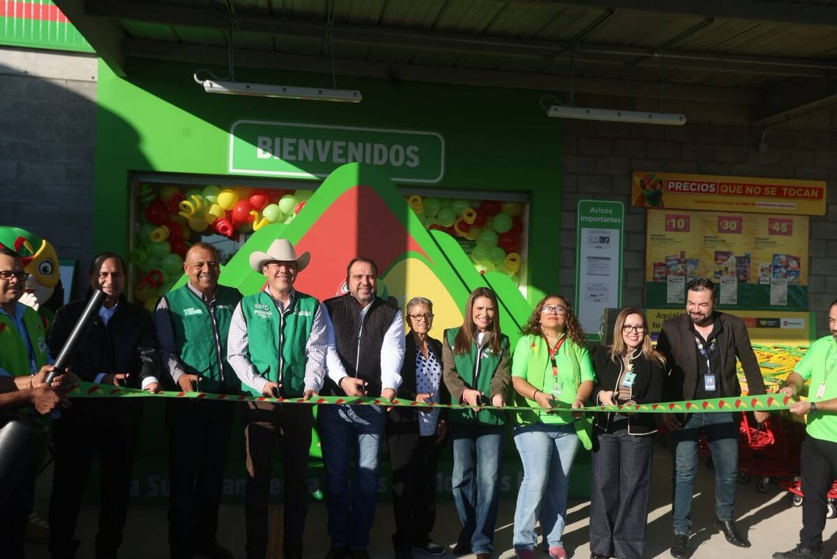 La llegada de una nueva tienda comercial amplía las oportunidades laborales en San Juan de Sabinas y fortalece la actividad económica de la localidad