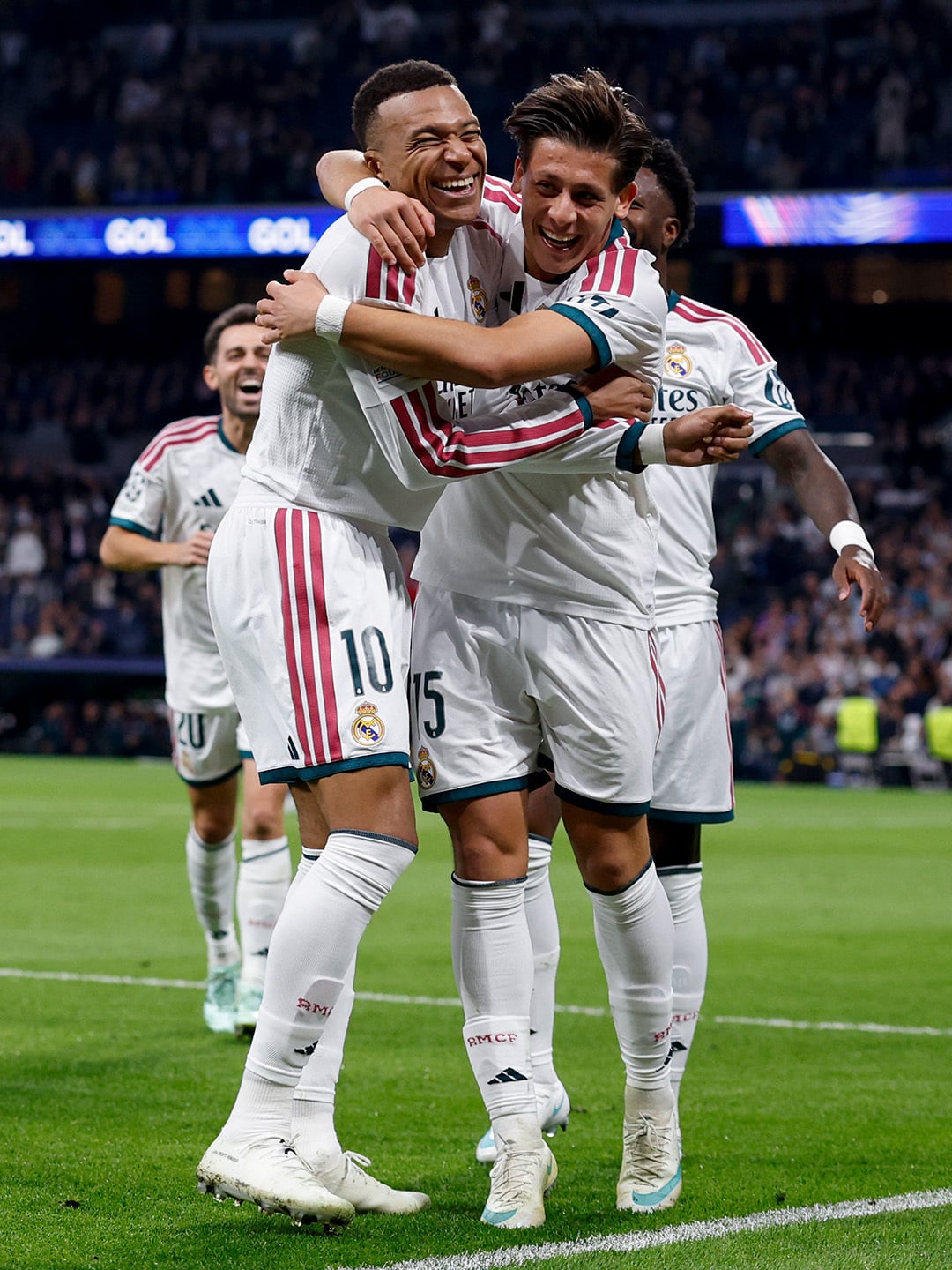 Real Madrid golea 4-1 al Leipzig antes de enfrentar al Barcelona