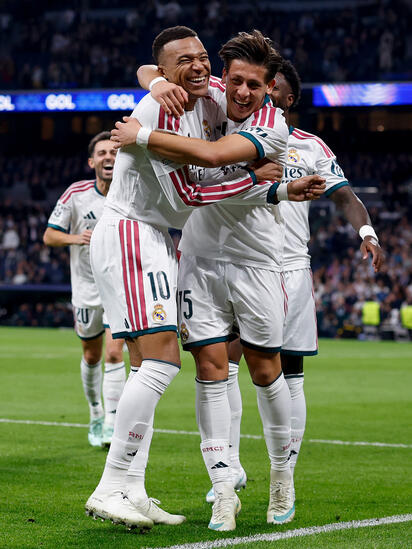 El conjunto merengue venció 4-1 al RB Leipzig en la Champions League, conservó su paso perfecto en Europa y ahora prepara el duelo contra el Barcelona.