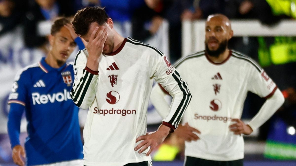 Como golea 4-1 al Manchester United con doblete de Nico Paz