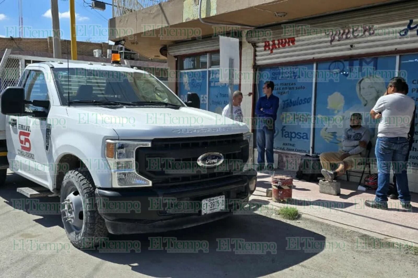 Motociclista termina lesionado tras choque con camión de carga en Frontera