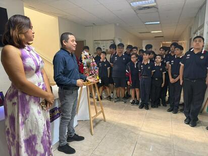Como parte del Festival de las Artes 2026, el recinto municipal alberga obras de la maestra Julisa y sus alumnos, con el objetivo de acercar a los jóvenes
