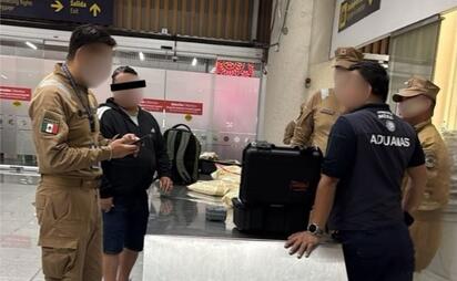 Detienen a pasajero procedente de Miami con presunto precursor químico en el AICM