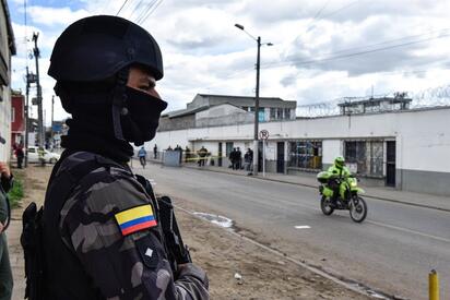 Dos centros penitenciarios ecuatorianos registraron nuevos episodios de violencia que movilizaron a fuerzas de seguridad y servicios médicos.  Al menos ocho