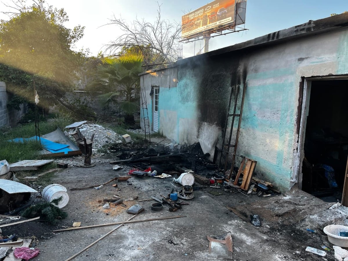 Moviliza a bomberos reporte de incendio en una vivienda en Monclova