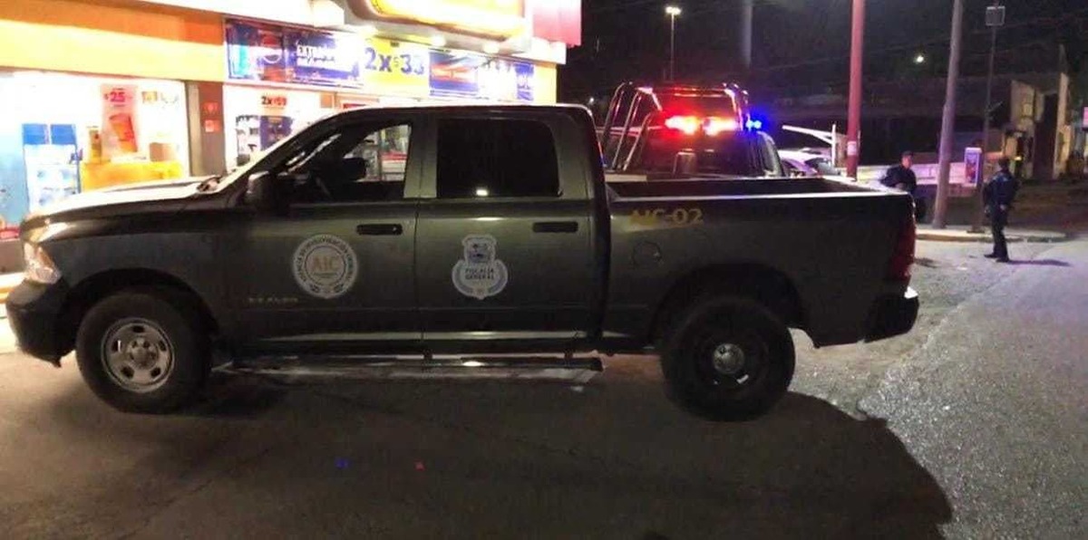 Armado con un desarmador, asalta tienda Oxxo y escapa con 400 pesos