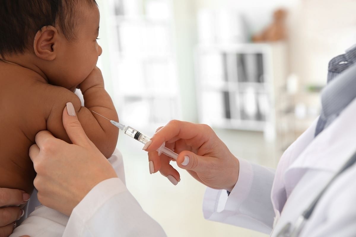 Vacunación contra hepatitis B en bebés