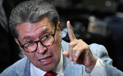 Ricardo Monreal pidió esclarecer los señalamientos contra el INE y descartó que Morena proteja a quienes resulten responsables.  El coordinador
