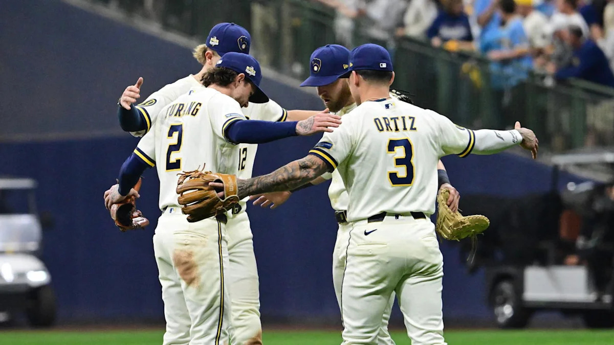 Cerveceros ponen contra las cuerdas a los Rays en la Serie Mundial