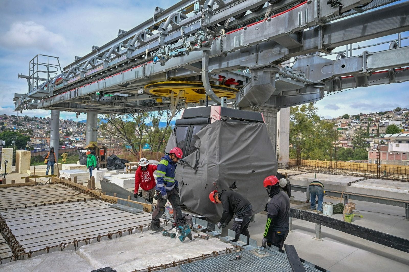 Inicia cableado en Mexicable