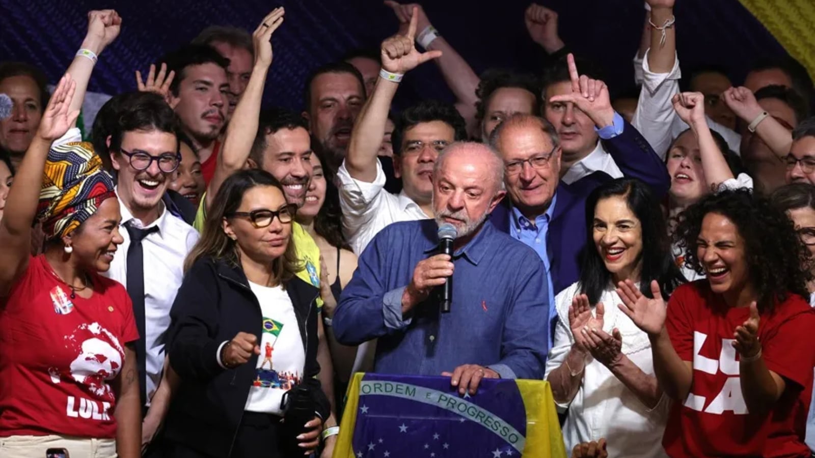 Líderes mundiales felicitan a Lula tras su reelección en Brasil