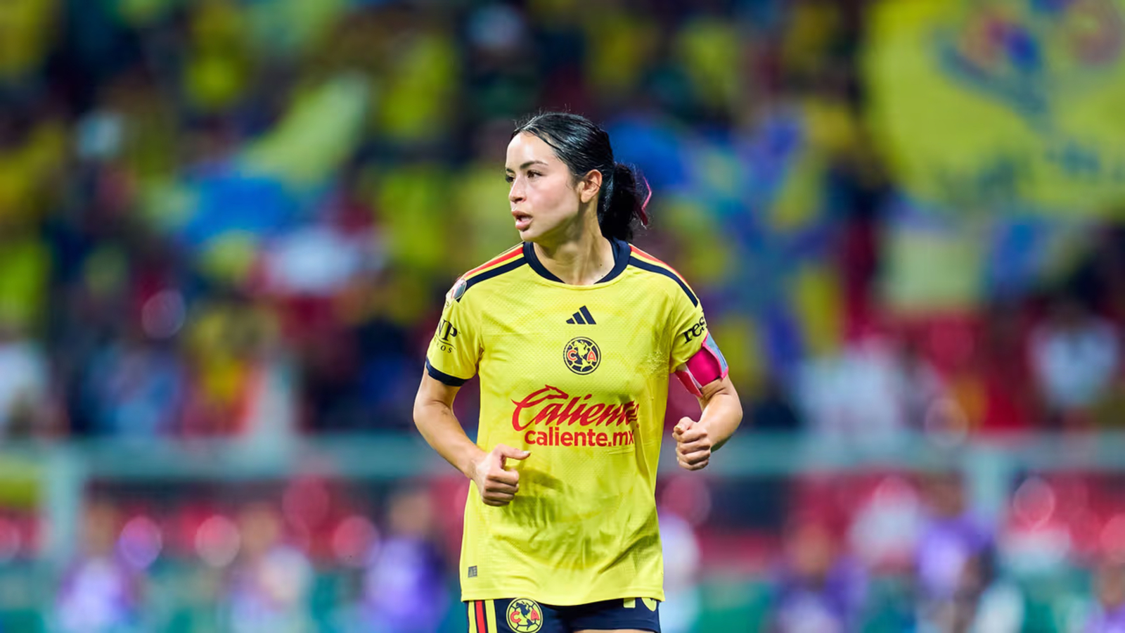 Scarlett Camberos termina en el lugar 21 del Balón de Oro 2026