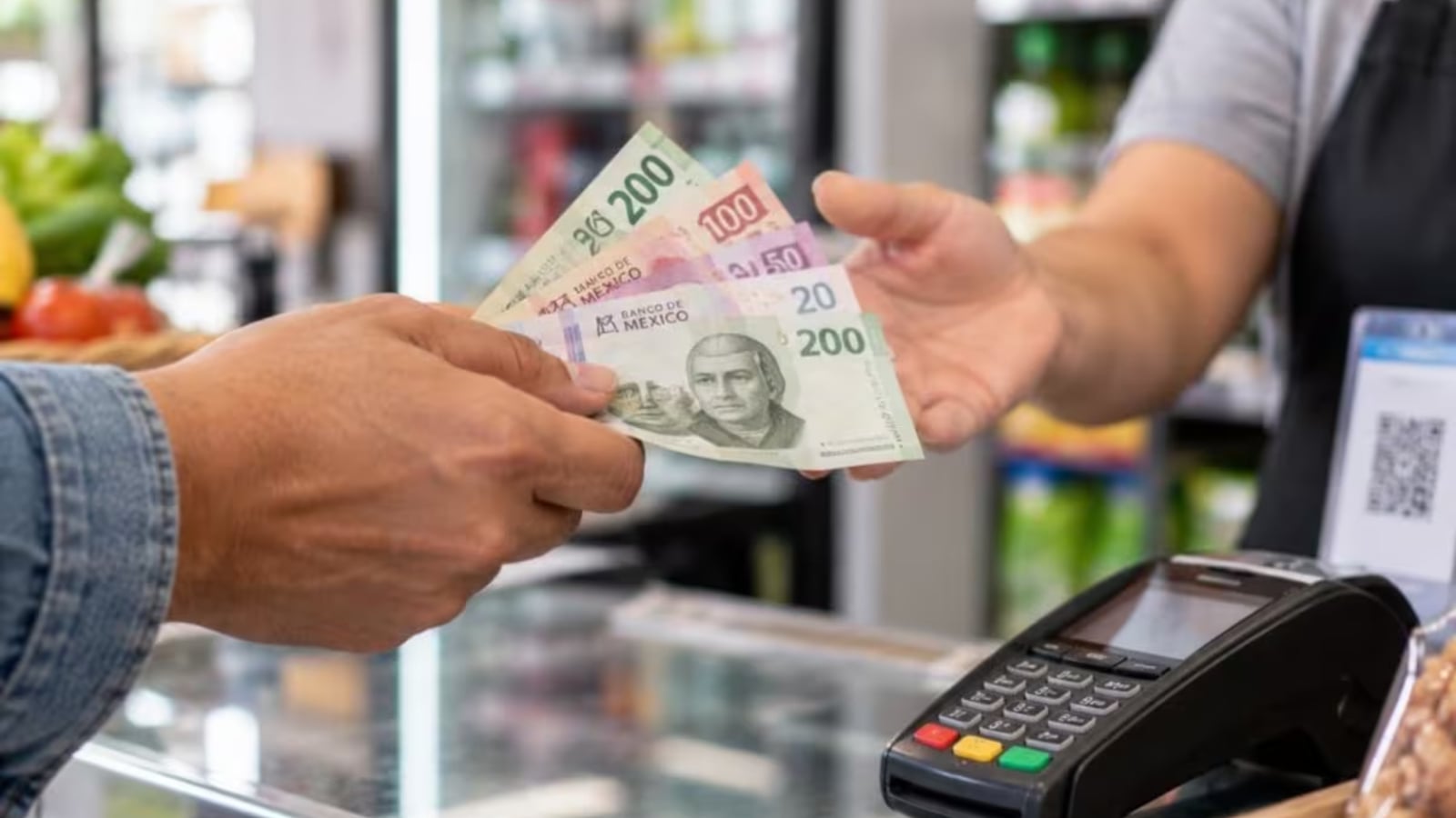 Efectivo domina los gastos diarios pese al avance de pagos digitales
