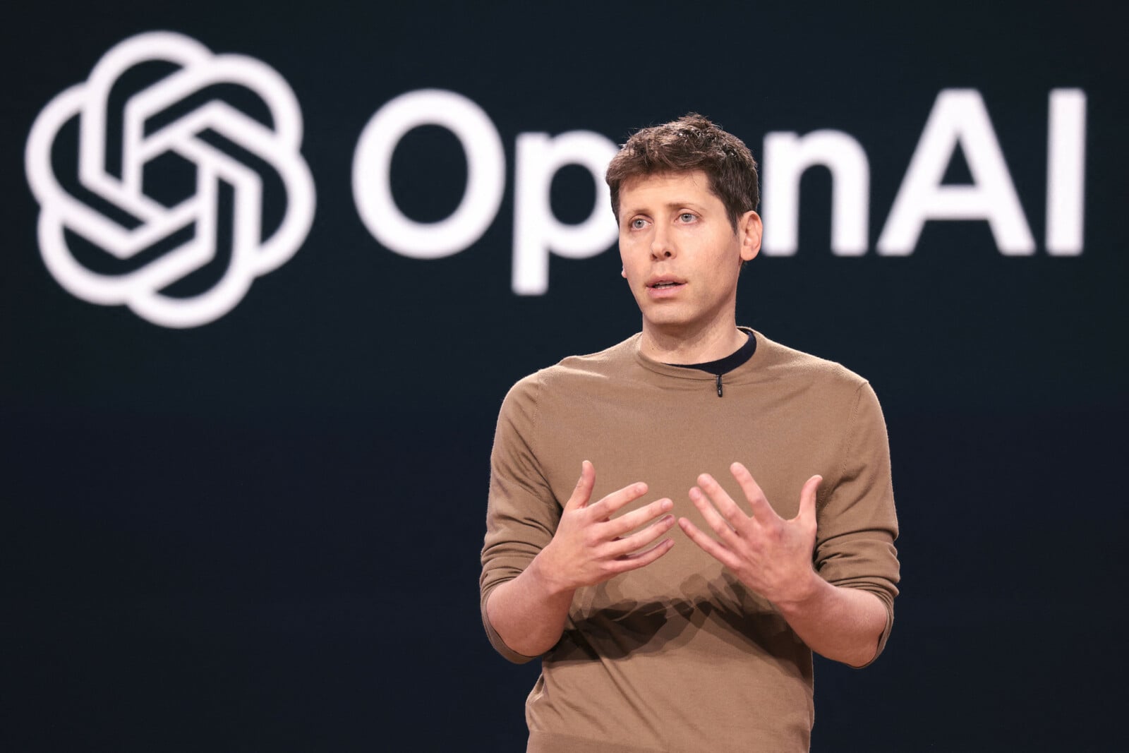 Sam Altman advierte sobre los riesgos de la próxima generación de IA