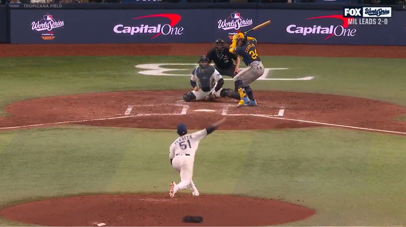Brewers aplastan a Rays y quedan a un triunfo del título
