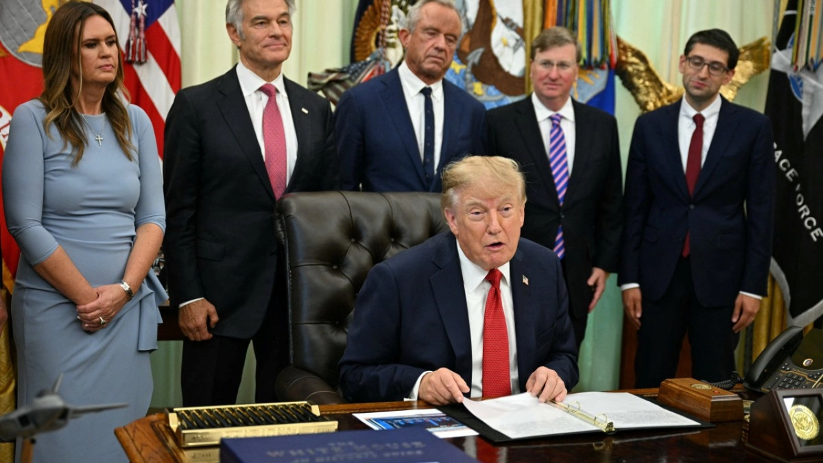 Trump quiere desterrar la palabra IA de los documentos oficiales