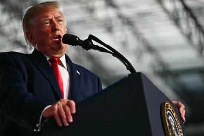El mandatario estadounidense hizo el comentario ante simpatizantes republicanos, mientras destacó la cooperación energética entre Washington y Caracas.
