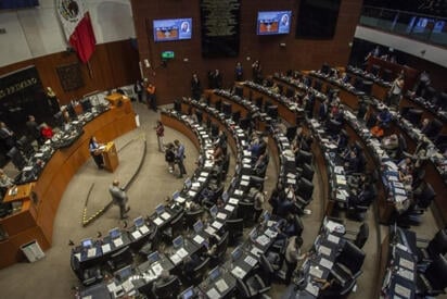 El debate legislativo incluyó reclamos por el costo financiero de la deuda pública y el aumento previsto en el Derecho de No Residente para turistas
