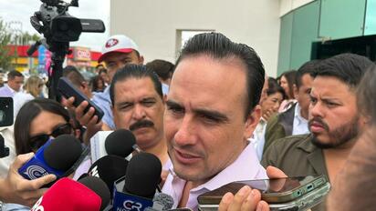 Manolo Jiménez señala que las dependencias federales concentran la asignación de recursos para proyectos y programas estatales.  La gestión de recursos