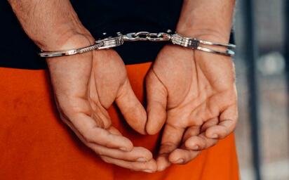 Una investigación en Tennessee señala una estructura criminal que utilizaba mensajeros, vehículos y comunicaciones cifradas para coordinar