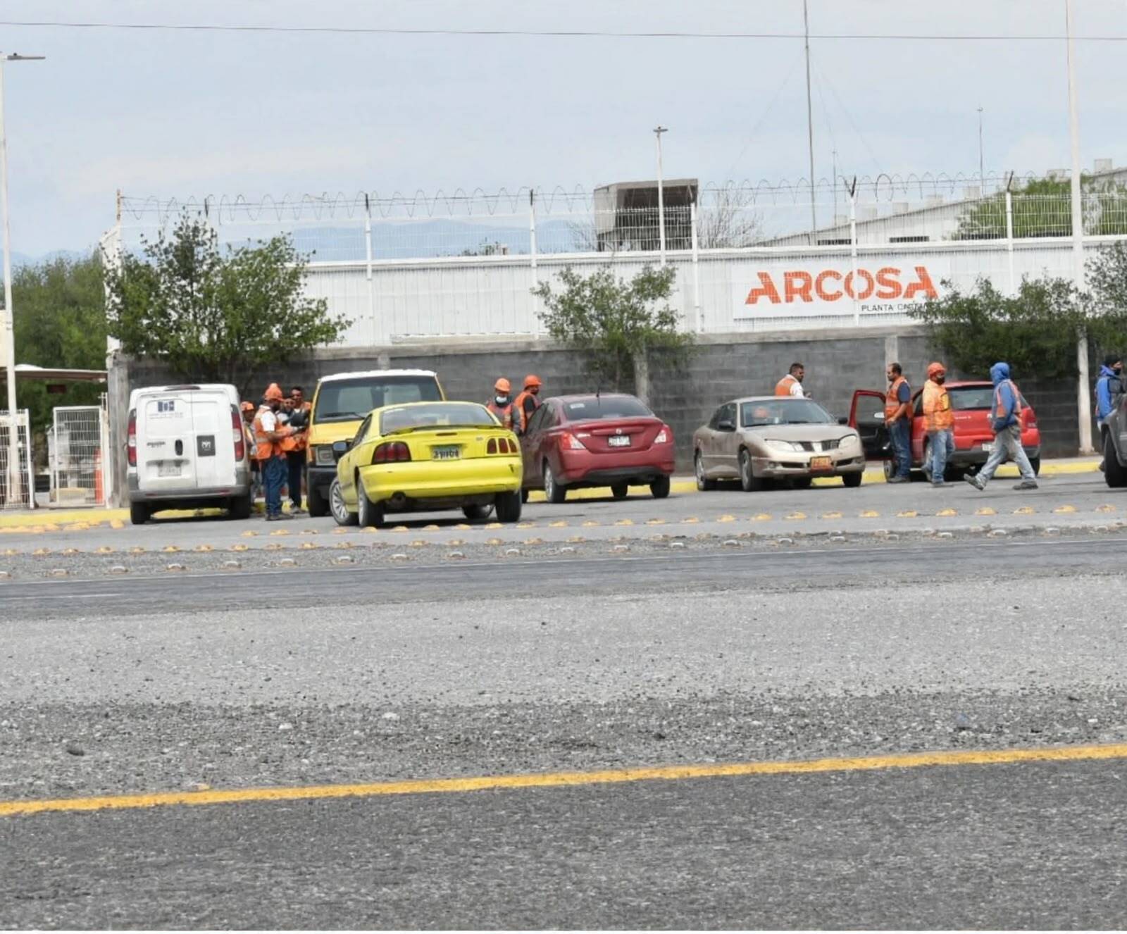 Intoxican lonches de barbacoa a más de 20 trabajadores de Arcosa