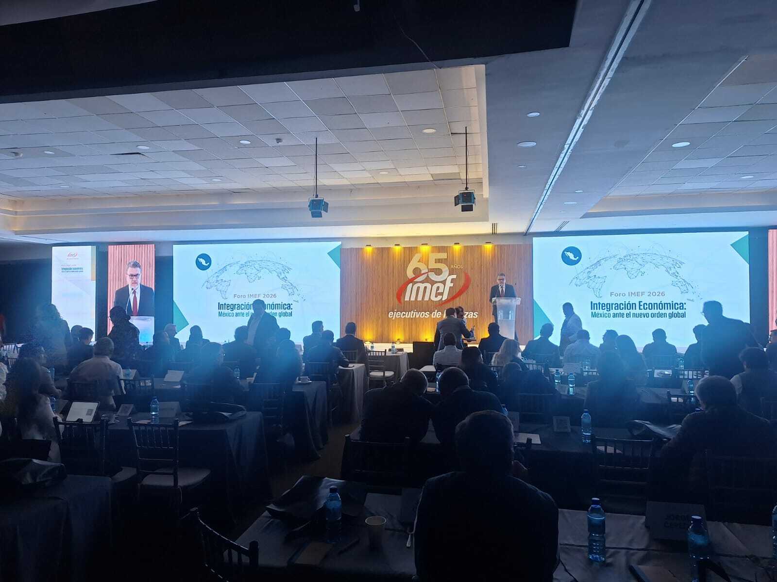Torreón analiza oportunidades económicas ante el nuevo orden global