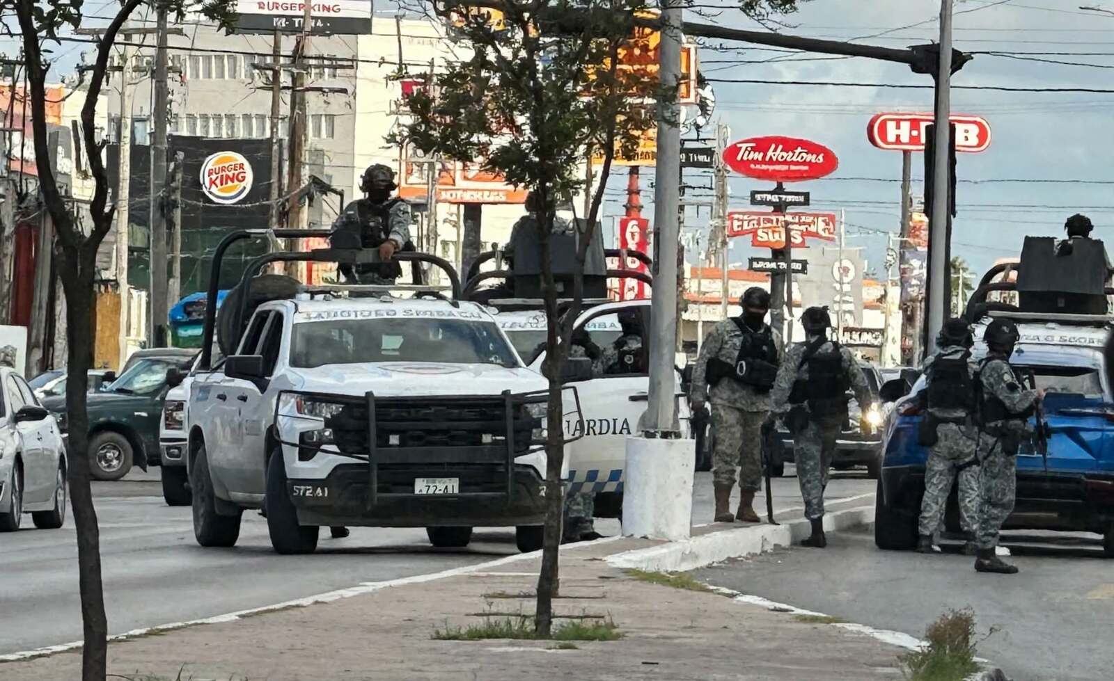 Gobierno de Estados Unidos emite alerta de seguridad por bloqueos en Matamoros 