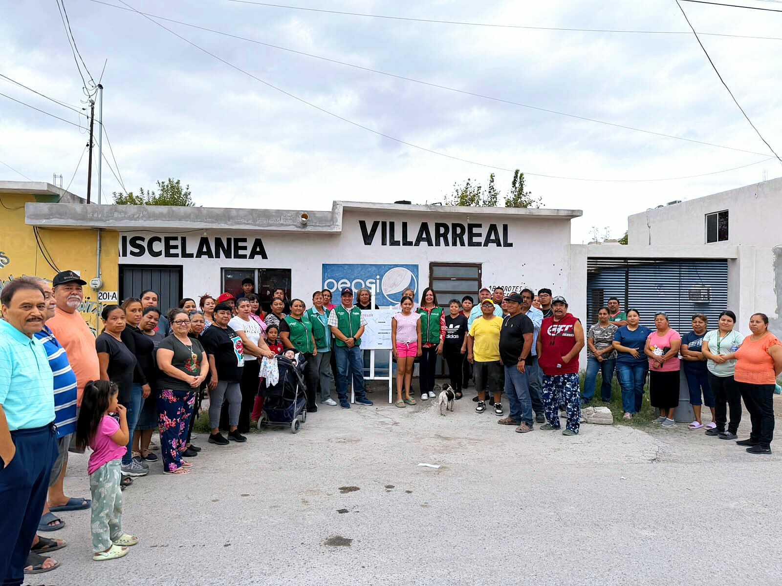 Sari encabeza reunión con Comité Pro Obra en la colonia Morelos