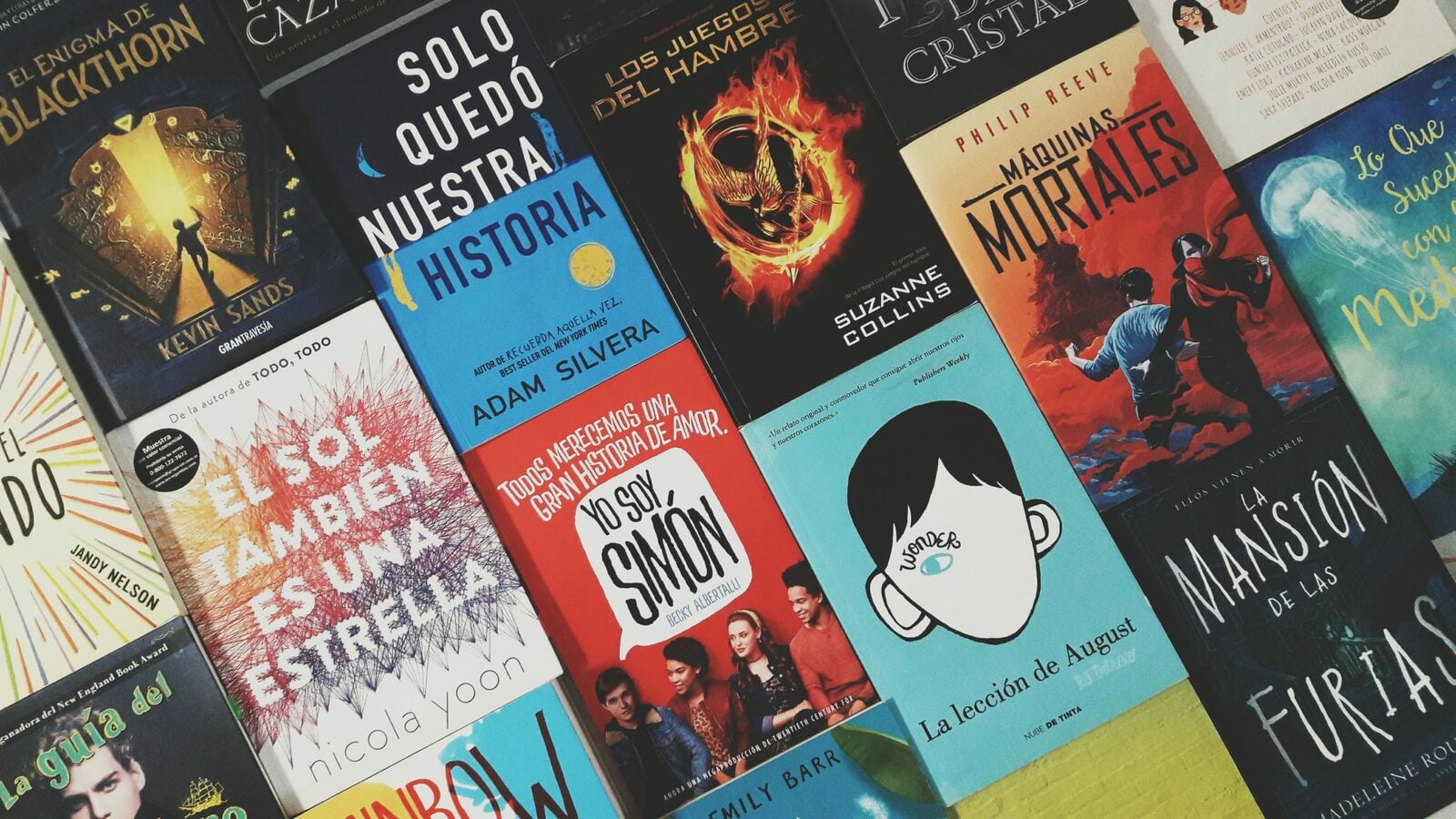 De Drácula a Hábitos atómicos: los libros más vendidos en Amazon