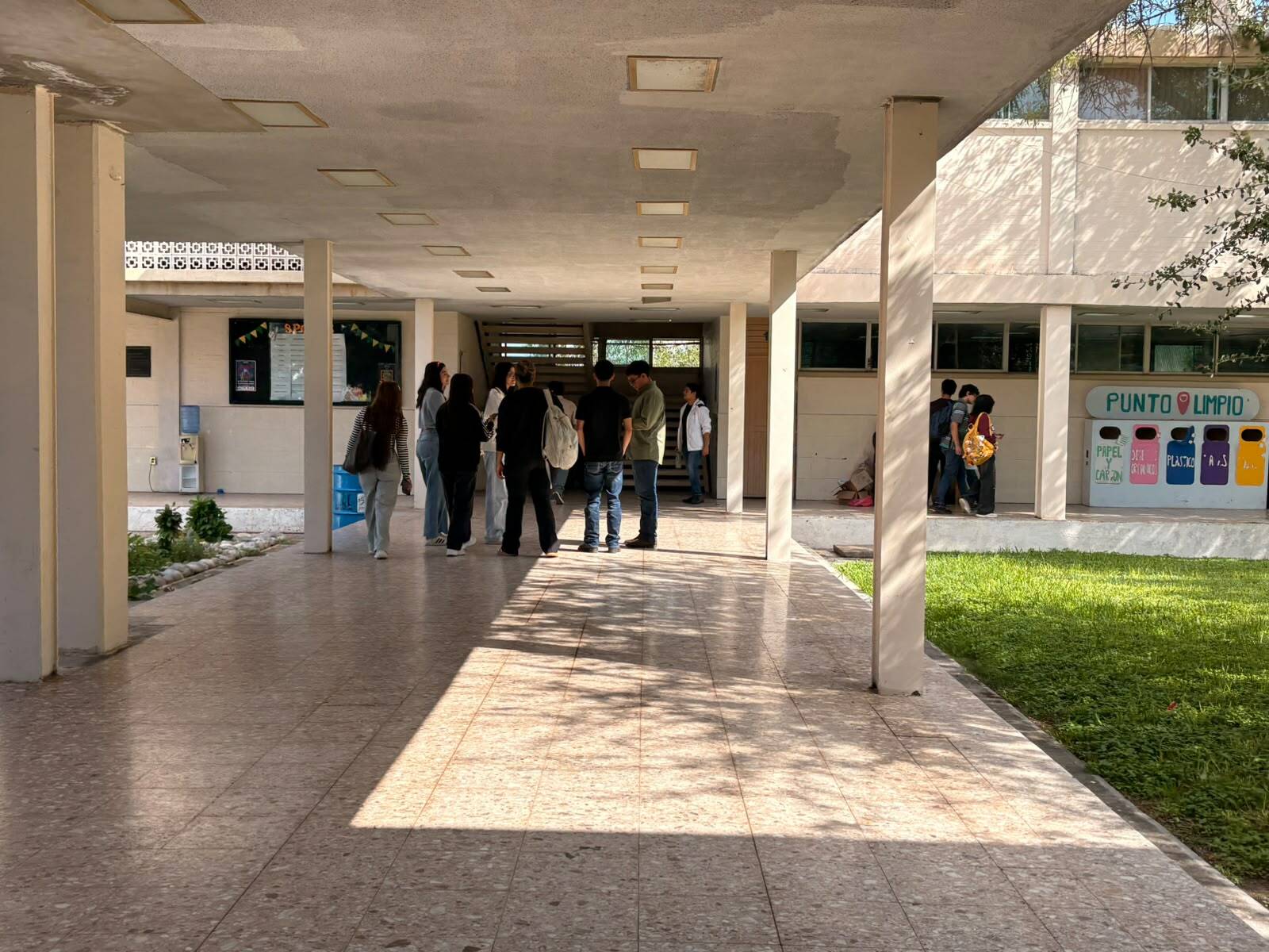 Educación