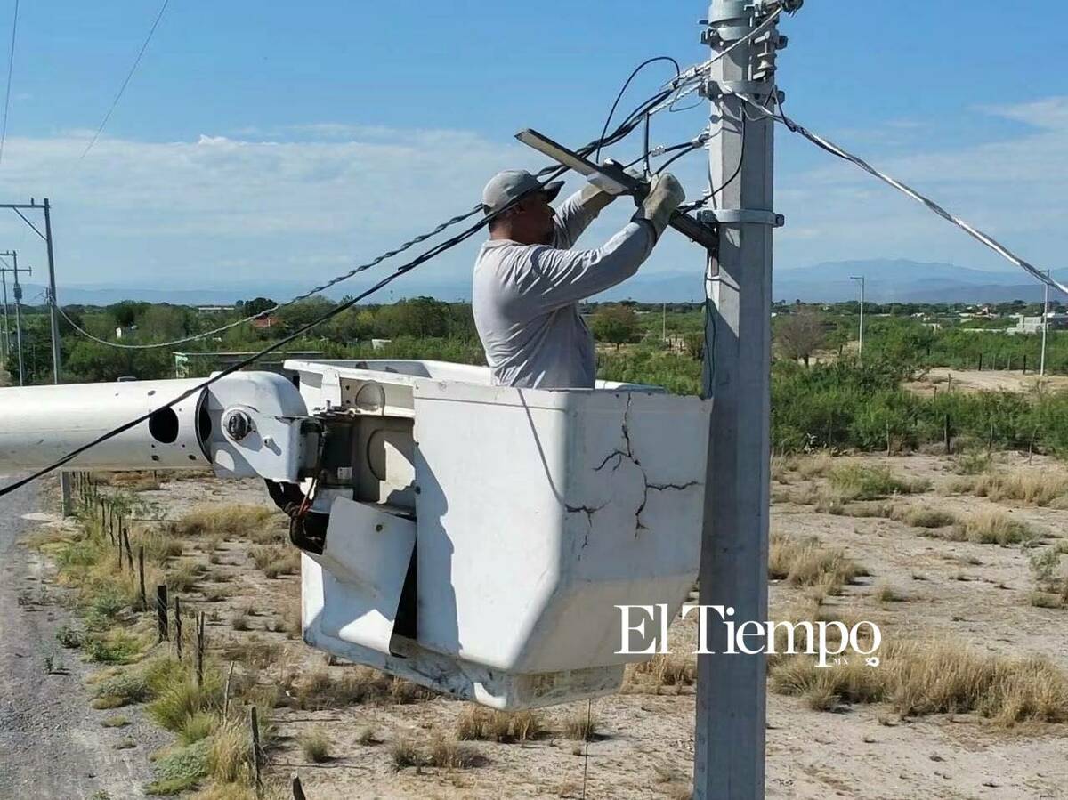 Moderniza San Buenaventura alumbrado con nuevas lámparas LED