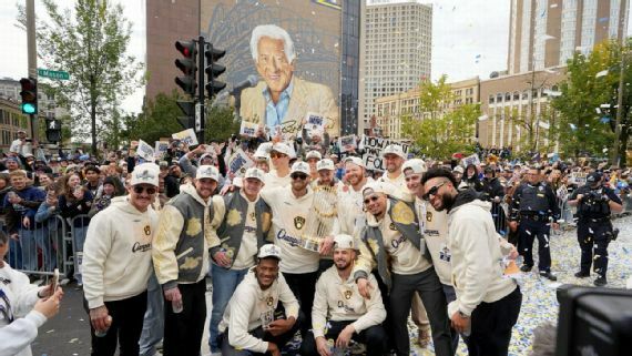 Milwaukee celebra con multitudinario desfile el título de los Brewers